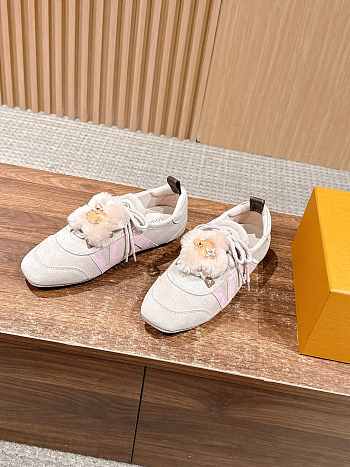 Bagsaaa Louis Vuitton LV Sneakerina sneaker ballerinas in taupe suede