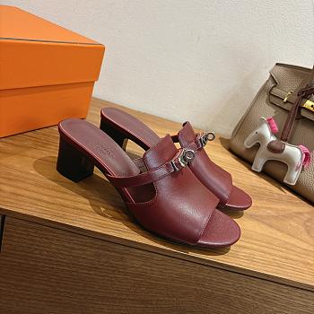 Bagsaaa Hermes Candy sandal burgundy