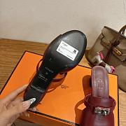 Bagsaaa Hermes Candy sandal burgundy - 4