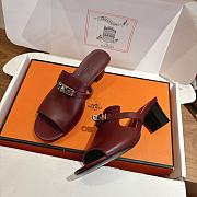Bagsaaa Hermes Candy sandal burgundy - 3