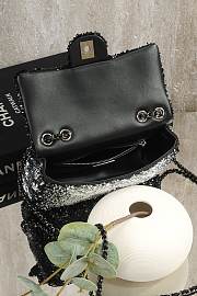 Bagsaaa Chanel Flap Bag Silver & Black Quilted Gradient Sequins AS4561 - 21cm  - 2