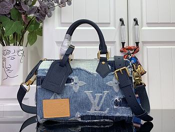 Bagsaaa Louis Vuitton x Nigo Speedy 25 Bandoulière Bag in blue denim - 25cm