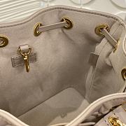 Bagsaaa Louis Vuitton Coussin Bucket bag Monogram-embossed galet - 21cm - 4