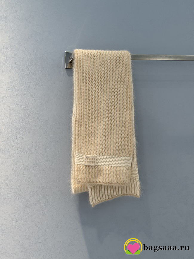 Bagsaaa Miu Miu Sand Beige Knit Scarf - 1