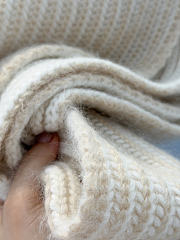 Bagsaaa Miu Miu Sand Beige Knit Scarf - 3