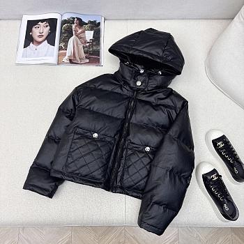 Bagsaaa Chanel short puffer jacket black