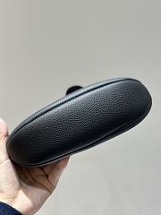 Bagsaaa Loro Piana Bobbin bag in the mini size and black - 19*6*16 cm - 4