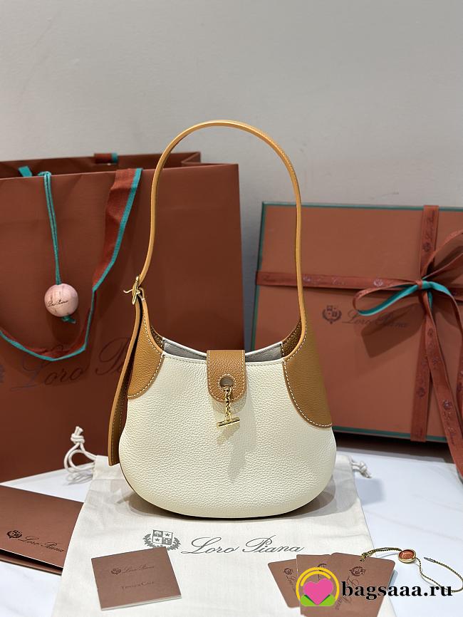 Bagsaaa Loro Piana Bobbin bag in the mini size and beige - 19*6*16 cm - 1