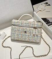 Bagsaaa Chanel 25C white and multicolor tweed vanity bag - 19.5cm  - 1