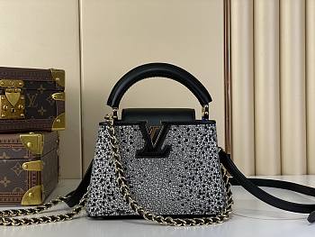 Bagsaaa Louis Vuitton Capucines Nano bag in black covered with shimmering crystals - 21cm