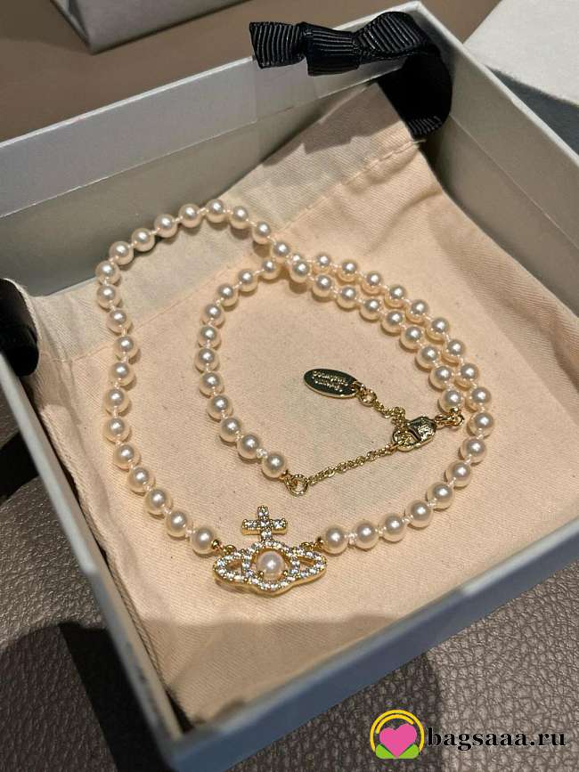 Bagsaaa Vivienne Westwood Olympia pearl necklace in gold-tone - 1