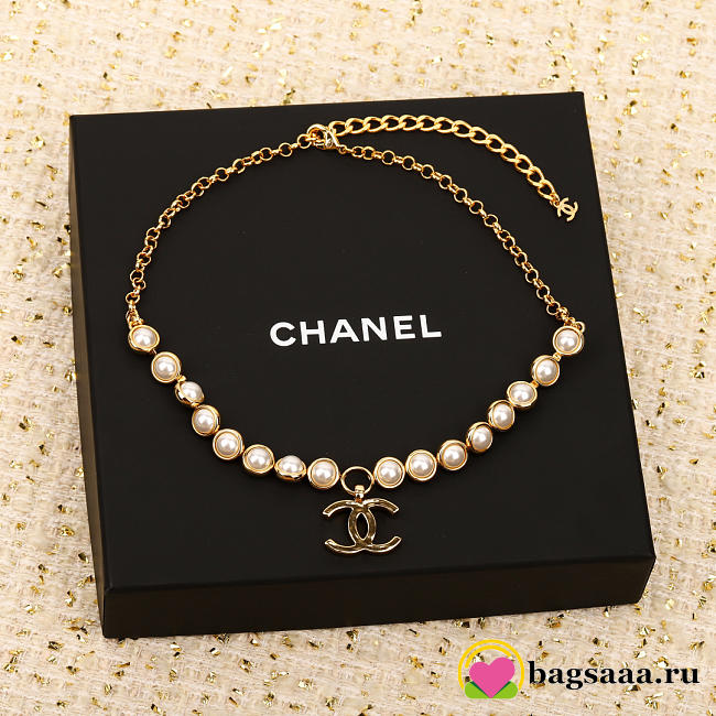 Bagsaaa Chanel 2024 Bead Strand CC Gold and Cream Pearl Necklace - 1