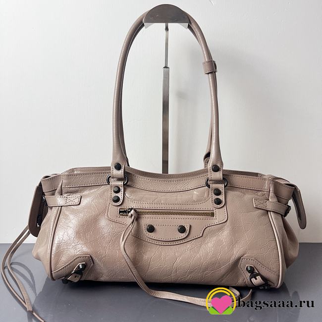 Bagsaaa Balenciaga Le City Bag East-West in sesame Arena lambskin - 40 cm - 1