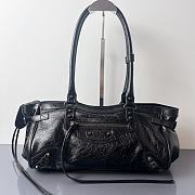 Bagsaaa Balenciaga Le City Bag East-West in black Arena lambskin - 40 cm - 1