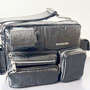 Bagsaaa Balenciaga Superbusy sling bag in black Arena - 22cm - 3