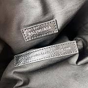 Bagsaaa Balenciaga Superbusy sling bag in black Arena - 22cm - 2