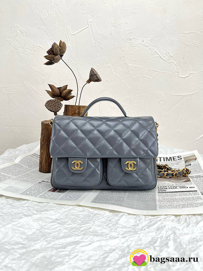 Bagsaaa Chanel handbag in gray leather with a top handle and front pockets - 25cm - 1