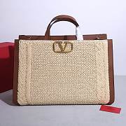 Bagsaaa Valentino Garavani VLogo Signature raffia tote bag with brown leather - 48cm - 1