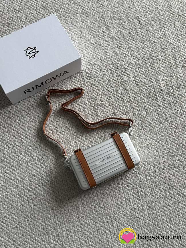 Bagsaaa Rimowa Personal Aluminum Cross-Body Bag in silver - 1