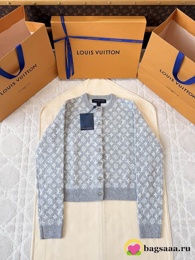 Bagsaaa Louis Vuitton Monogram Brushed Knit Cardigan gray - 1