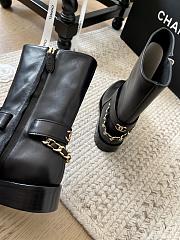 Bagsaaa Chanel black leather ankle boots with chain - 4