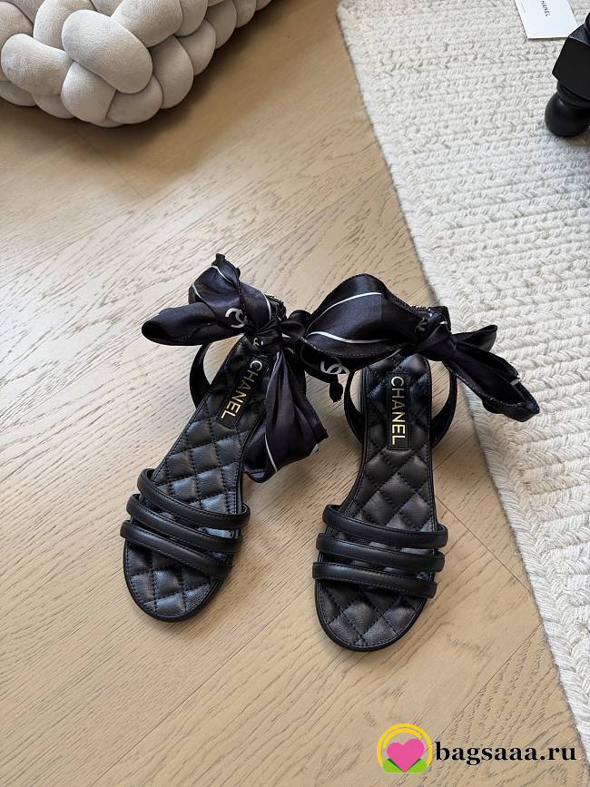 Bagsaaa Chanel Sandals G46940 black Lambskin & Silk - 1