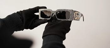 Bagsaaa Crystal Black Marmont Sunglasses