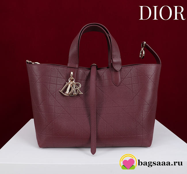 Bagsaaa Medium Dior Toujours Bag Burgundy Flat Macrocannage Calfskin - 28.5cm - 1