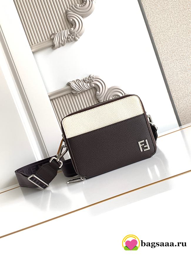 Bagsaaa Fendi Squared FF & Leather Camera Case Organizer in brown and white - 18cm - 1
