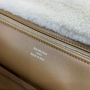 Bagsaaa Balenciaga Rodeo medium brown suede shoulder bag with a white shearling - 35cm - 2