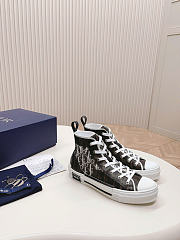 Bagsaaa Dior B23 High-Top Sneaker in black and white Dior Oblique canvas - 2