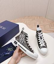 Bagsaaa Dior B23 High-Top Sneaker in black and white Dior Oblique canvas - 1