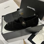 Bagsaaa Chanel Mary Jane flat shoes in black suede with shearling - 4