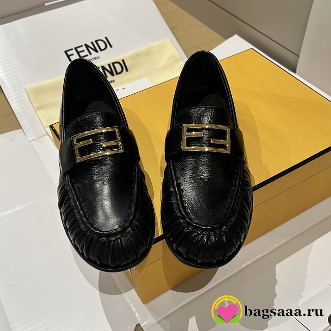 Bagsaaa Fendi Curled Tray Baguette loafers in black nappa leather - 1
