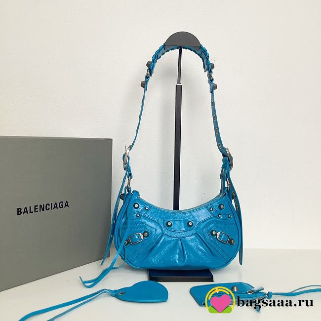 Bagsaaa Balenciaga Le Cagole XS shoulder bag in sky blue - 26cm - 1