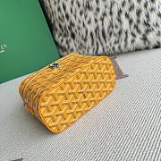 Bagsaaa Goyard Muse vanity case in yellow Goyardine canvas - 16cm - 4