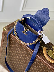Bagsaaa Louis Vuitton Capucines Mini handbag in blue Taurillon leather with gold - 21cm - 4