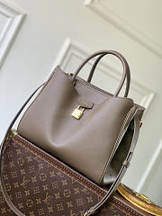 Bagsaaa Louis Vuitton Vendôme PM bag in taupe calfskin leather - 28.5cm - 1