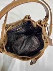 Bagsaaa Prada Re-Edition 1978 mini Re-Nylon bag in brown - 19.5cm - 3