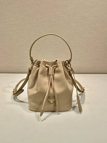 Bagsaaa Prada Re-Edition 1978 mini Re-Nylon bag in beige - 19.5cm