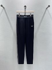 Bagsaaa Prada black Re-Nylon blouson jacket with white piping details - 4