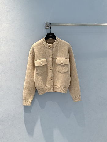 Bagsaaa Fendi beige wool cardigan with pockets