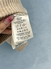 Bagsaaa Fendi beige wool cardigan with pockets - 4