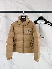 Bagsaaa Moncler Selle 2-in-1 cropped down jacket in camel beige - 1