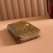 Bagsaaa Gucci GG Marmont zip around wallet 837758 brown - 19cm - 2