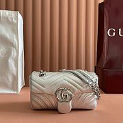 Bagsaaa Gucci GG Marmont small shoulder bag 837280 silver - 22cm - 1