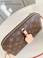 Bagsaaa Louis Vuitton Tag Me Pouch in Monogram canvas - 24cm - 4