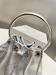 Bagsaaa Jimmy Choo Bon Bon Micro leather bucket bag in silver - 16cm - 2