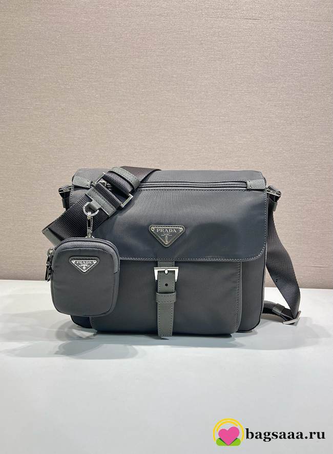 Bagsaaa Prada Re-Nylon and Saffiano leather messenger bag in grey - 25cm - 1