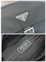 Bagsaaa Prada Re-Nylon and Saffiano leather messenger bag in grey - 25cm - 4